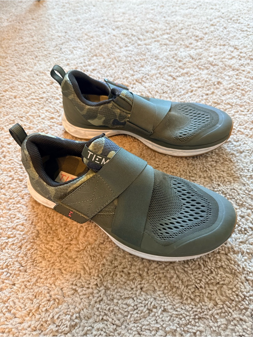 Tiem Camo Women's Bike Shoes with Adjustable Straps